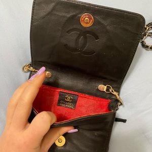 Chanel vintage black purse
